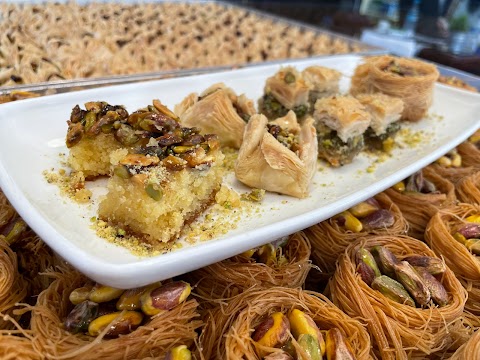 Hamadia Restaurant and Sweet مطعم وحلويات الحميدية