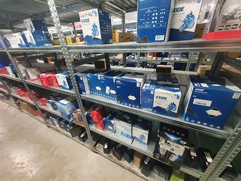 Euro Car Parts, New Hythe