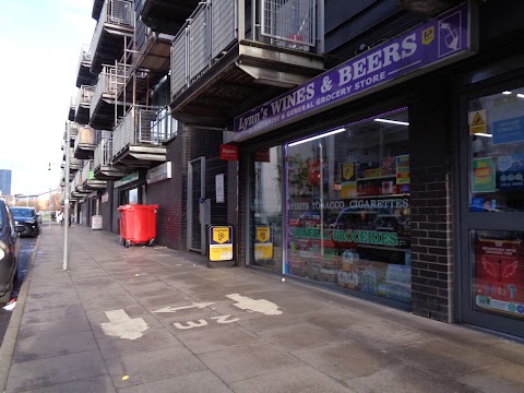 Lynns Off Licence & Grocery