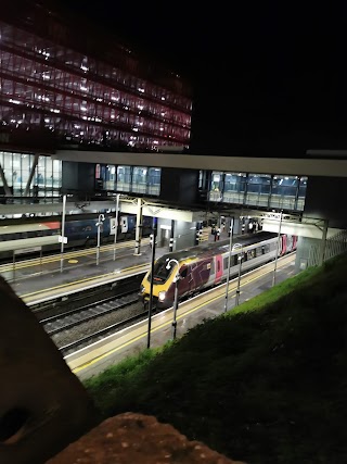 Warwick Road Garage