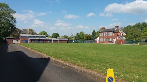 Longford Park Primary School