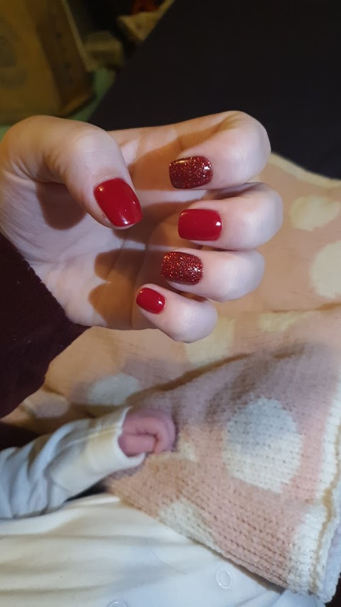 Chloe’s Nails & Beauty