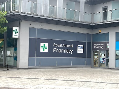 Royal Arsenal Pharmacy and Travel Clinic SE18 Woolwich + Fit to Fly PCR Test Certificate