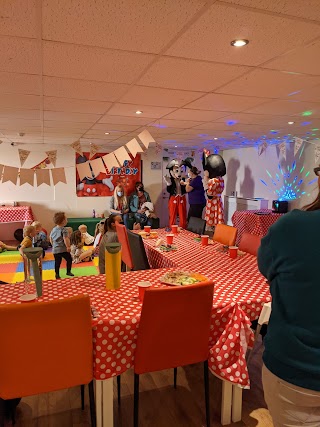 Jungle Tumble Play Cafe