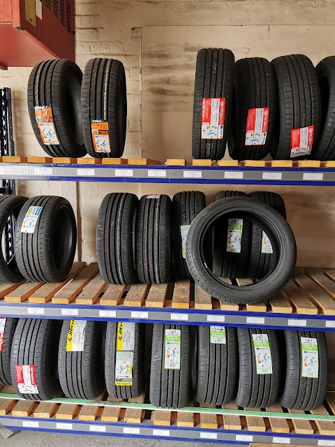 ZN Tyres & Autocentre