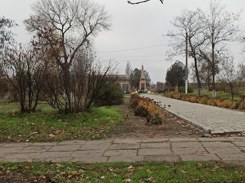 Парк Аллея Славы погибших воинов Второй мировой войны