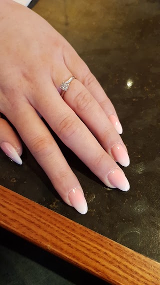 Diamond Nails