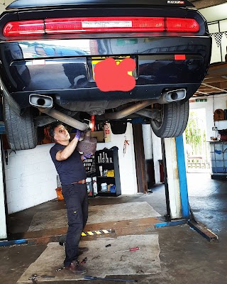 Huddersfield Exhaust Centre and Tyres