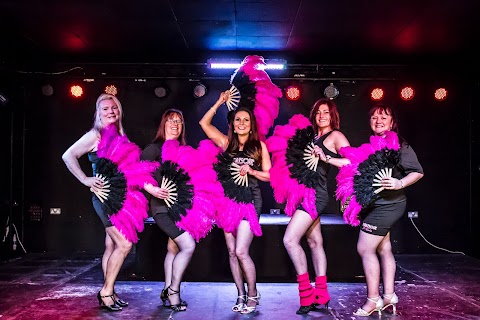 Burlesque With Paris - Hull Honeys - Paris Chantilly