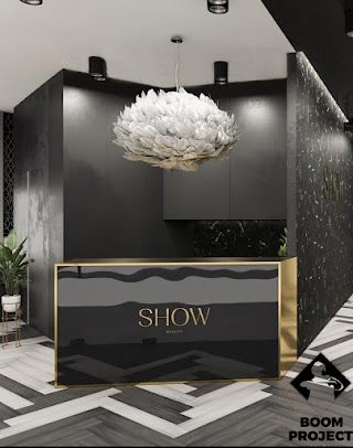 Show Hair Boutique