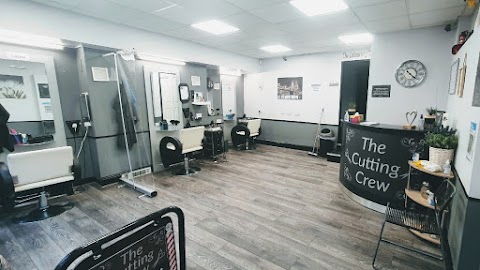 Cutting Crew Unisex Barbers