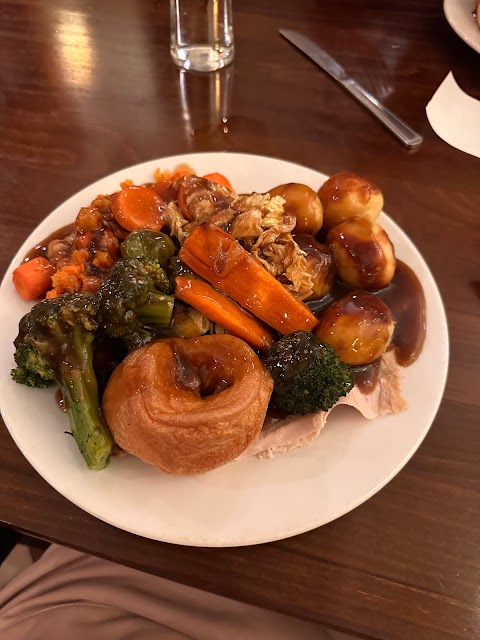 Allerton Hall - Dining & Carvery