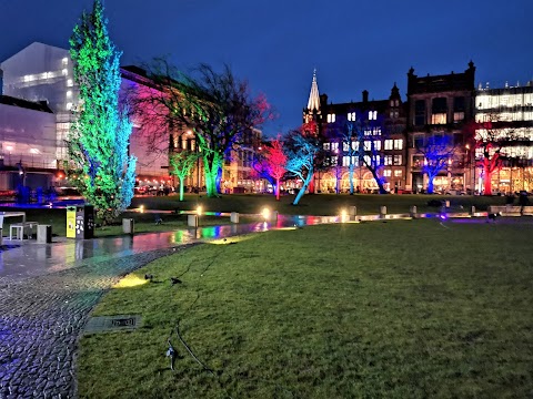 St. Andrew Square Garden