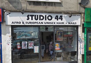 Studio 44