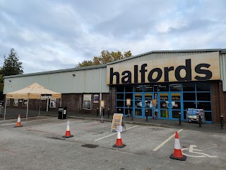 Halfords - Northwich