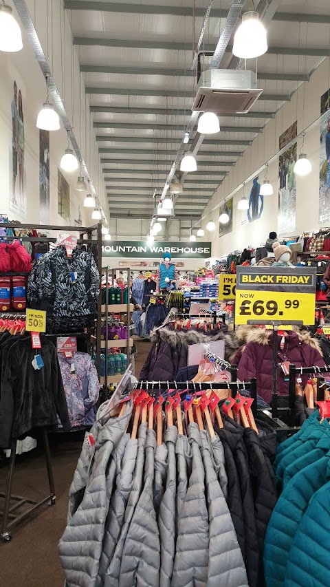 Mountain Warehouse Ashbourne