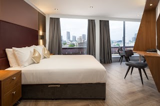 Roomzzz Aparthotel London Stratford