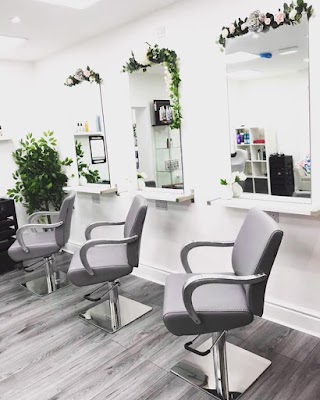 Four Sisters Salon Ltd