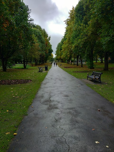 Brueton Park Lake