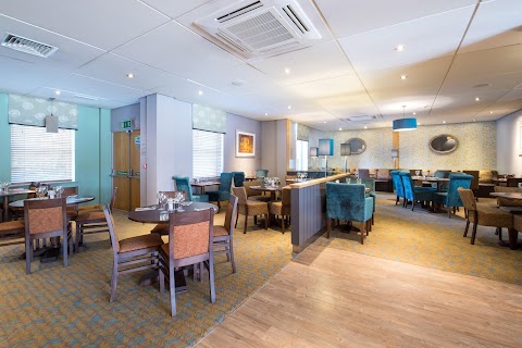 Premier Inn Stoke/Trentham Gardens hotel