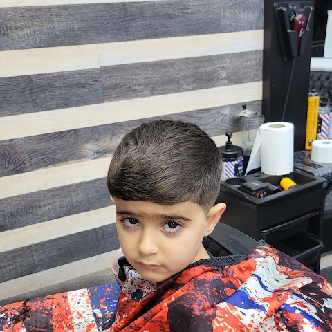 Milano Barbers Reddish