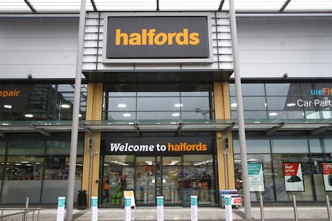 Halfords - Leamington Spa