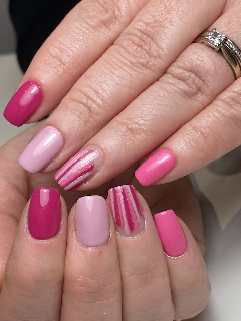 Prettify Nails & Beauty