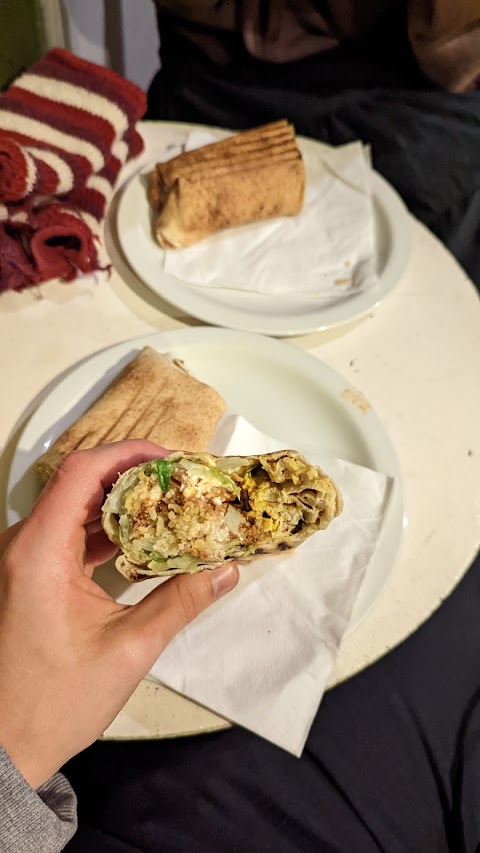 Africano Wrap Place