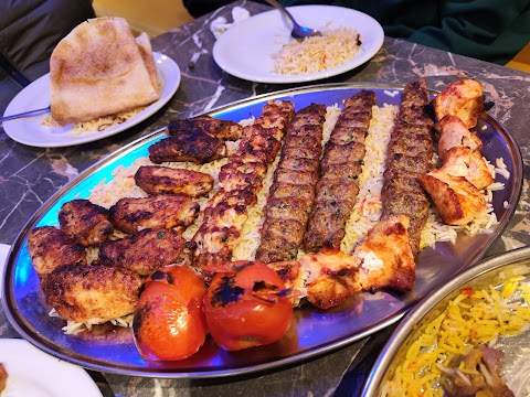 Yamani Corner Restaurant مطعم الركن اليماني