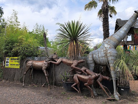 Akamba Tropical House and Aviary