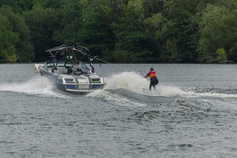 Thorpe Lakes, Wakeboard, Waterski & Wakesurf