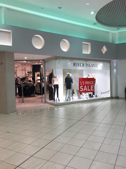 River Island