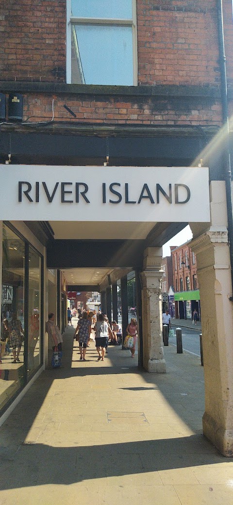 River Island