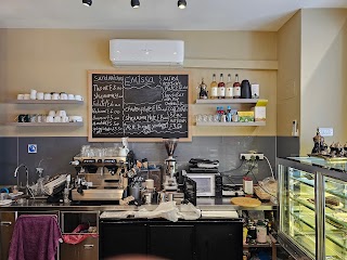 Emissa Café