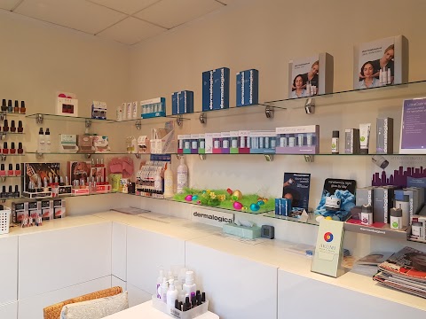 Arumi Health and Beauty Salon Wimbledon and Raynes park