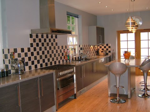 VIE Kitchens & Bedrooms