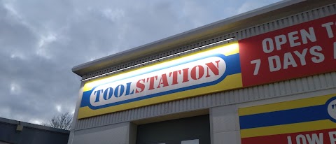 Toolstation Farnham