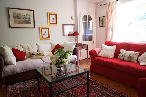 Sansome House Cottage Book Direct