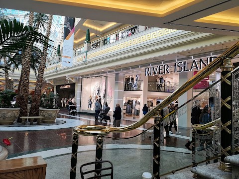 River Island