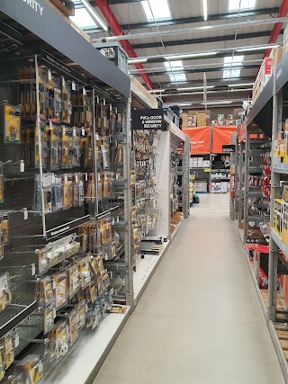 B&Q Worthing