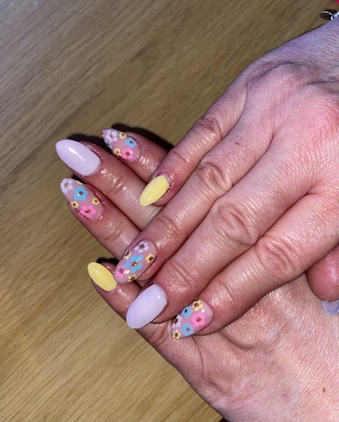 Nails By Nicki