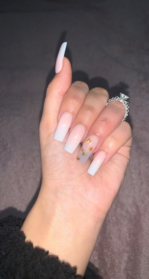 Unique Nails and Beauty Salon