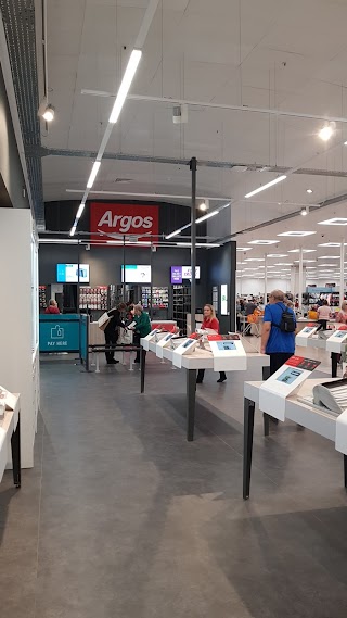Argos White Rose (Inside Sainsbury's)