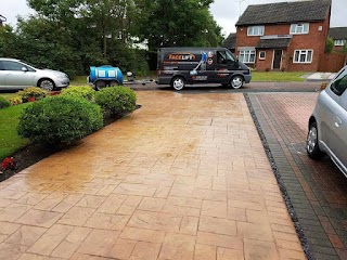 Facelift Drives | Patio & Driveway Cleaning & Sealing