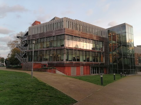 West Thames College