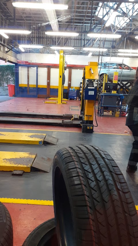 Kwik Fit - Congleton