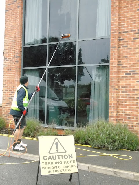 Ultraclean Window Cleaning