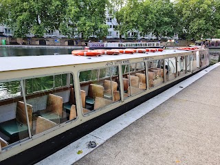 London Waterbus Company (Camden Town) Regents Canal Waterbus