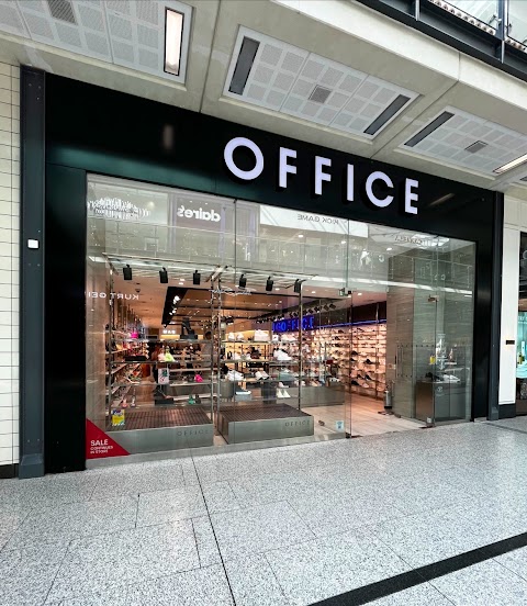 OFFICE Manchester, Arndale Centre