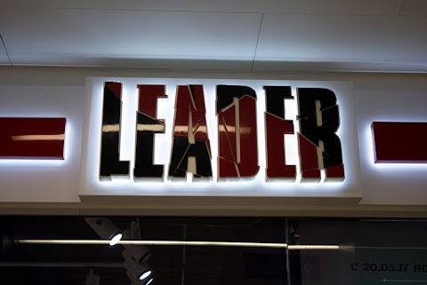 Leader